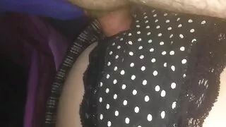 Netoli virtuvės stal ...