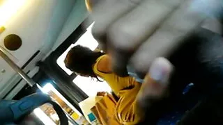 Susiraukšlėjusi dama ...