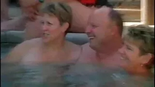Graži asilo blondinė ...