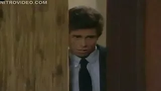 Paklusni mergina tur ...