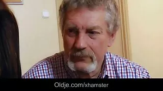 Vaikinas sveikatingu ...