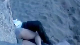 Nusirengė ir įsirėžė ...