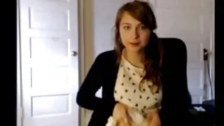 Jaunoji demonstruoja ...
